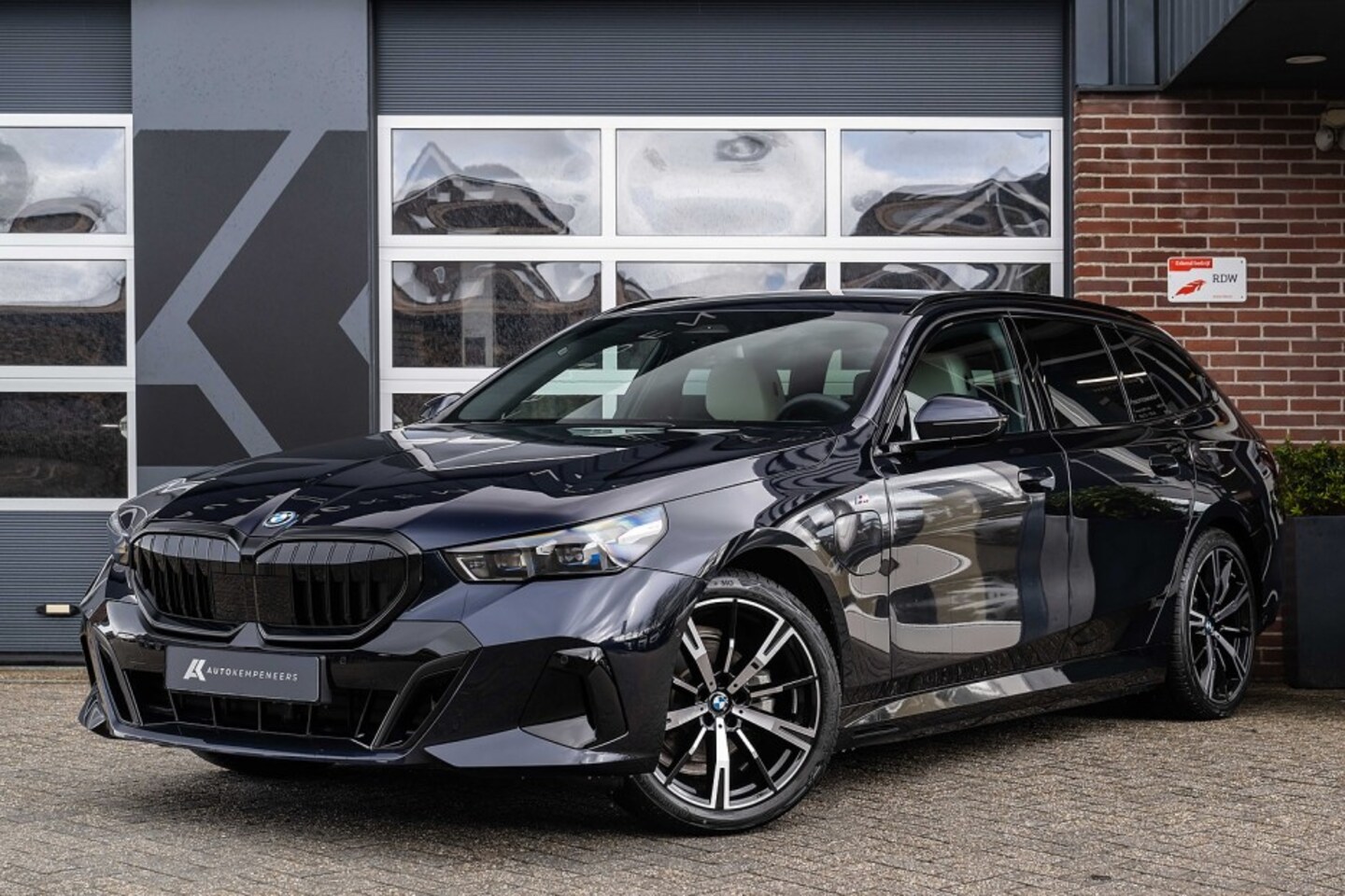 BMW 5-serie Touring - 530e xDrive M Sport | Comfort Seats | Memory | Harman/Kardon | Driving Ass. Plus | Trekhaa - AutoWereld.nl