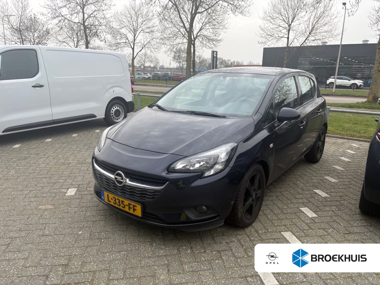 Opel Corsa - 1.4 Color Edition Automaat | Airco | Cruise control | Lichtmetalen velgen 16" - AutoWereld.nl