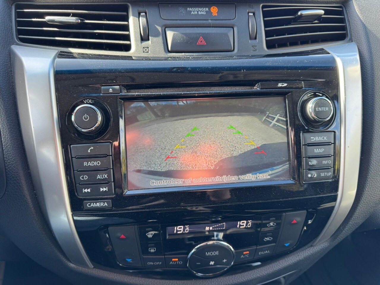 Nissan Navara - 2.3 dCi Visia Double Cab 74343 KM 4 wheel