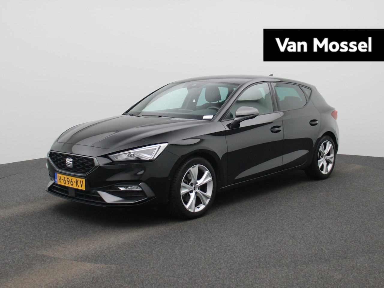 SEAT Leon Sportstourer - 1.0 TSI FR Business Intense | ACC | ACHTERUITRIJCAMERA | PARKEERSENSOREN | VIRTUAL COCKPIT - AutoWereld.nl