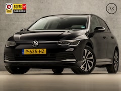 Volkswagen Golf - 1.0 TSI Sportline (APPLE CARPLAY, GROOT NAVI, SFEERVERLICHTING, KEYLESS, GETINT GLAS, SPOR