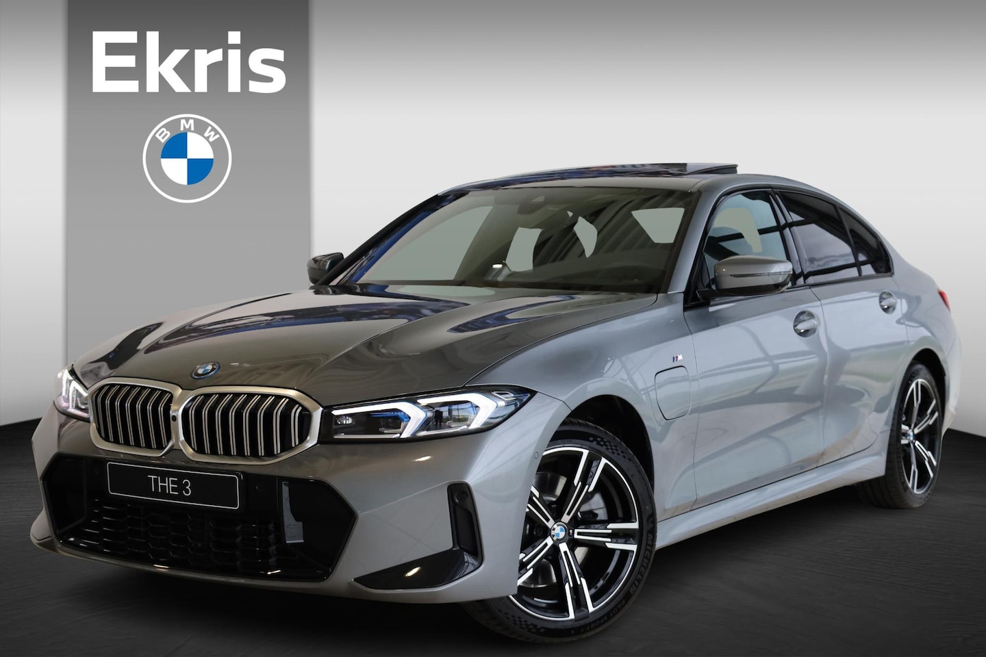 BMW 3-serie - 330e M Sport Edition M Sportpakket | Innovation Pack | Comfort Pack | Trekhaak - AutoWereld.nl