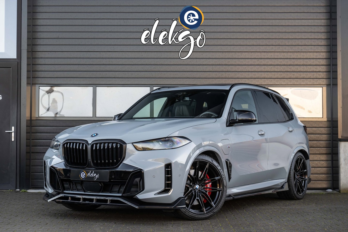 BMW X5 - XDrive50e M-Sport Pro 489PK|Iconic Glow|LASER|PANO|Harman Kardon|HuD - AutoWereld.nl