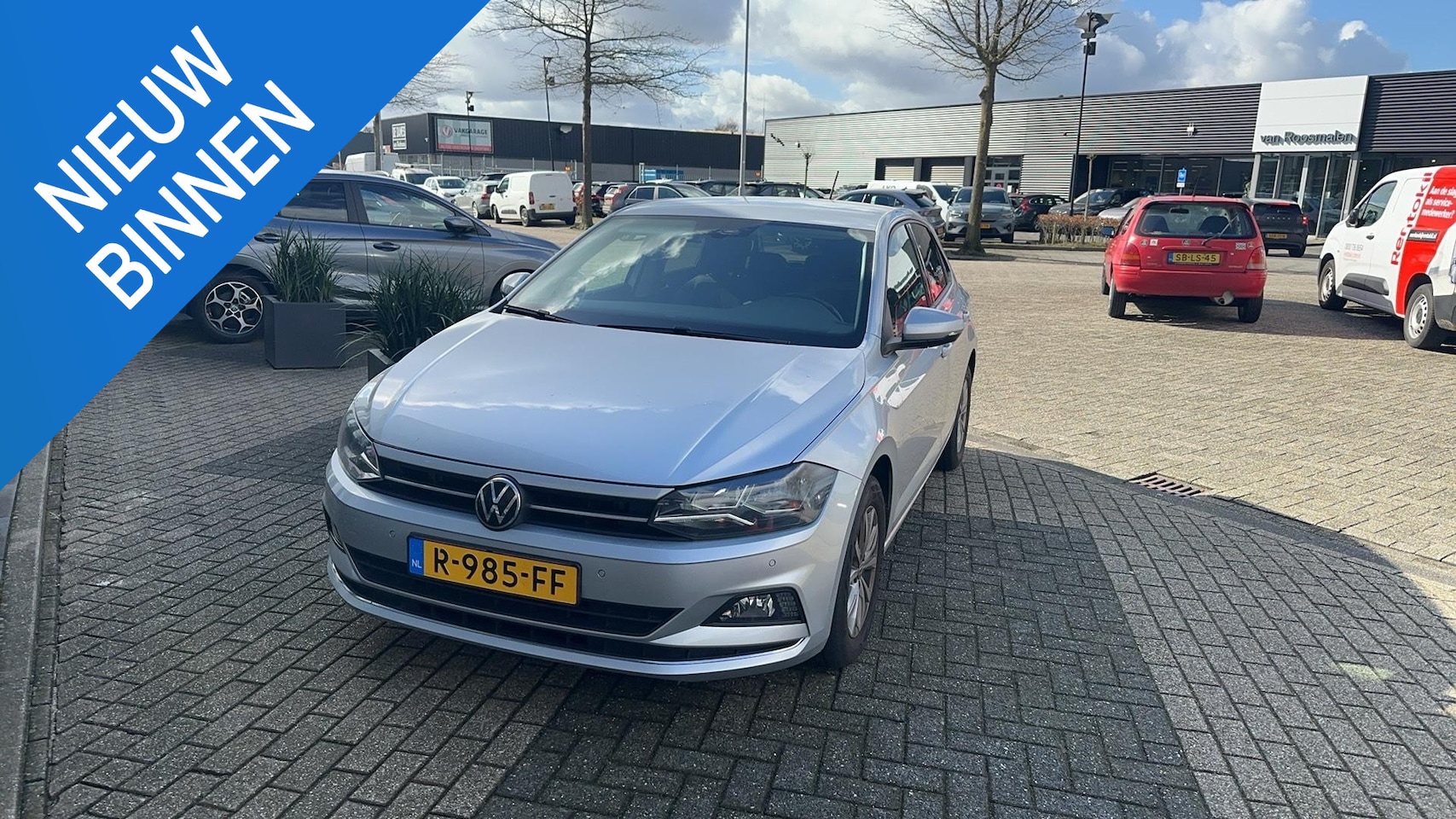 Volkswagen Polo - 1.0 TSI Highline Business R | Automaat | Parkeersensoren - AutoWereld.nl