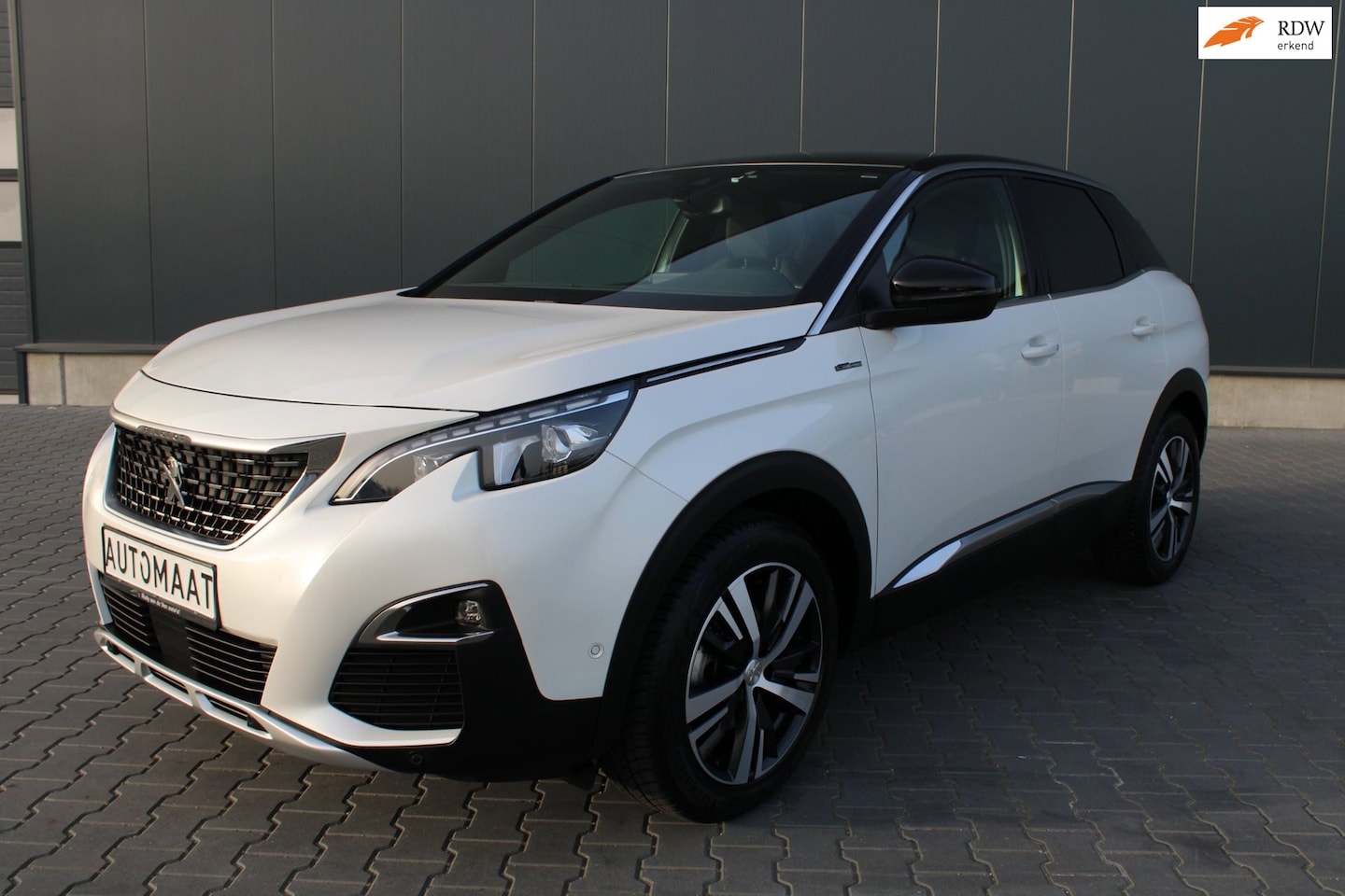 Peugeot 3008 - 1.2 PureTech GT Line TREKHAAK AFNEEMBARE KOGEL - AutoWereld.nl