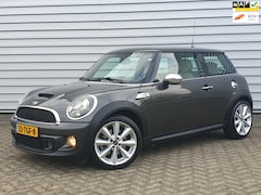 MINI Cooper S - 1.6 10 Years II Navi/Clima/Leder