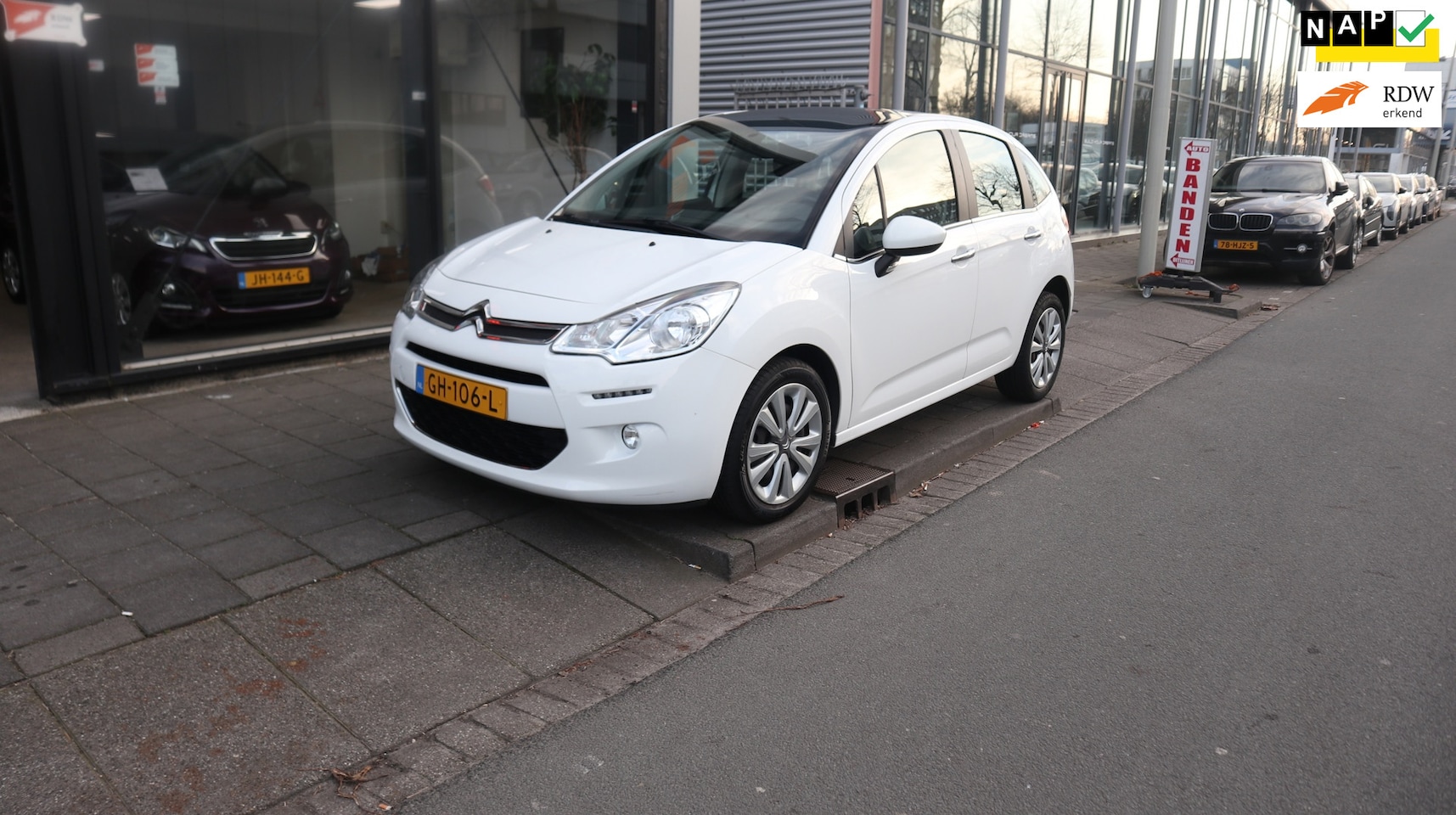 Citroën C3 - 1.0 PureTech Collection NIEUWE DISTR.RIEM, AIRCO, CRUISE CONTR - AutoWereld.nl