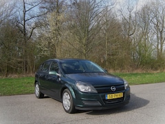 Opel Astra - 1.6 Enjoy . 5 Deurs . Airco . Trekhaak . enz