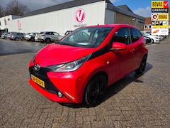 Toyota Aygo - 1.0 VVT-i x-nav