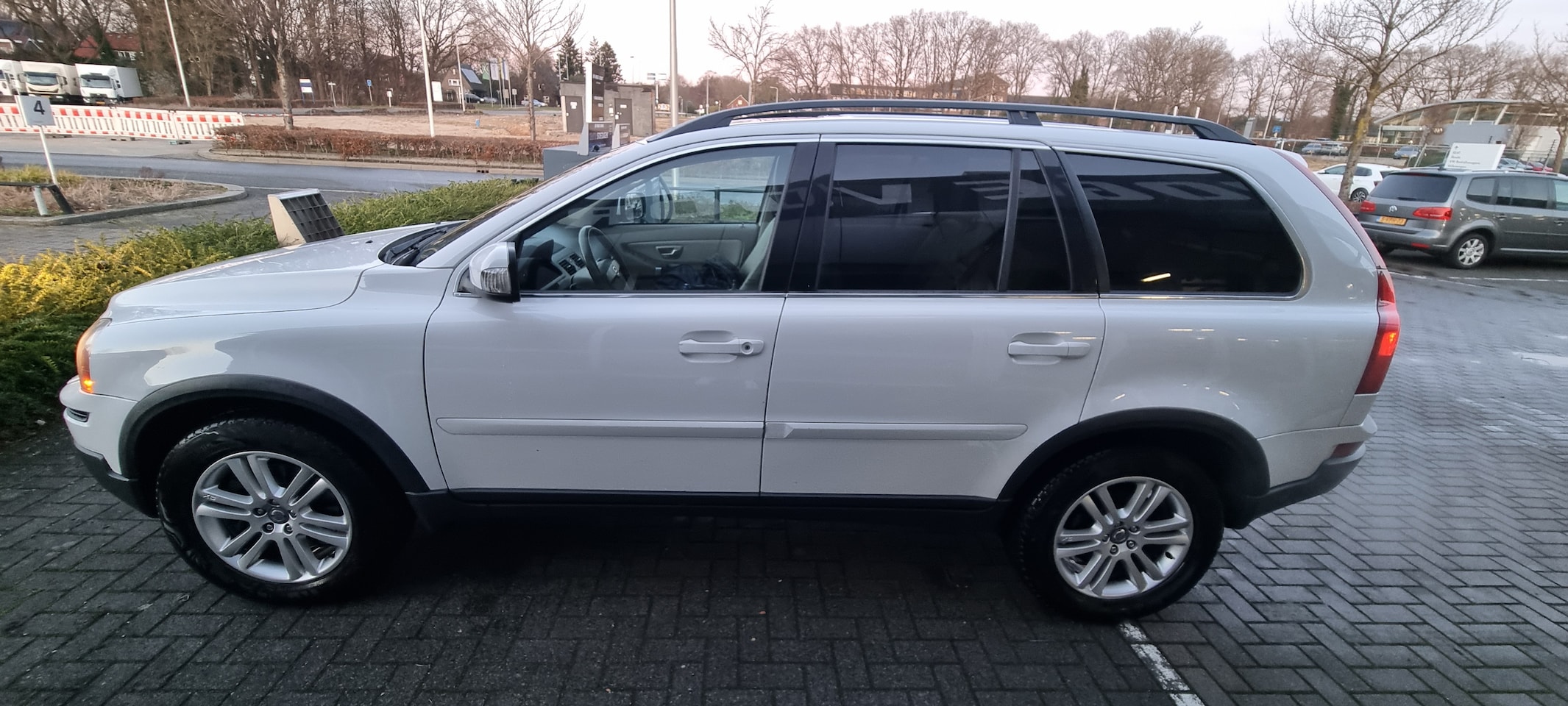 Volvo XC90 - 3.2 Executive Van particulier, 7 zitplaatsen, Zeer compleet uitgevoerd - AutoWereld.nl