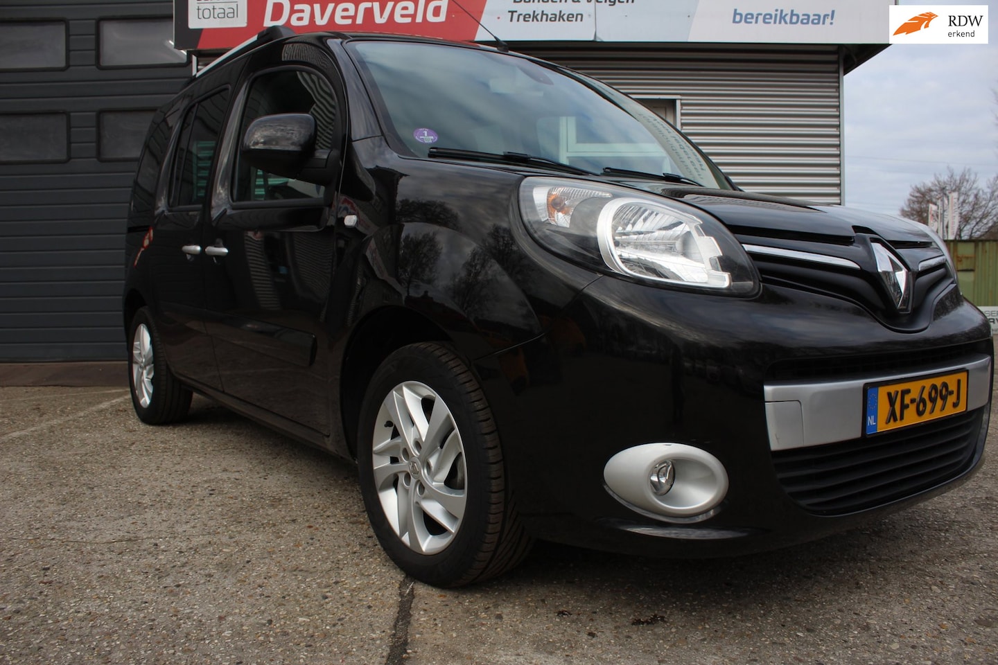 Renault Kangoo Family - 1.2 TCe Limited Start&Stop , nieuwe distributie, navigatie, boekjes, 2x schuifdeur, airco, - AutoWereld.nl