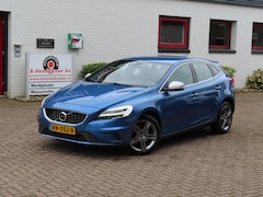 Volvo V40 - 2.0 T4 190PK Business Sport/ R-Design/ DAB/ Stoelverwarming/ Navigatie/ Led koplampen/ Ori