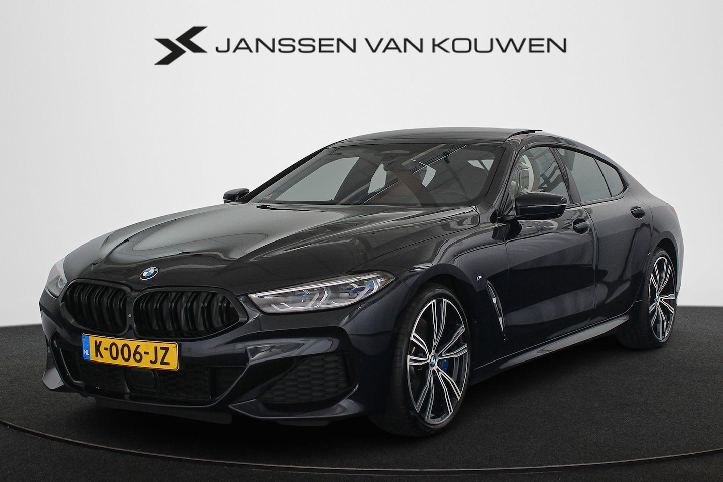 BMW 8-serie Gran Coupé - 840i High Executive M Sport Panoramadak Integral Steering CoPilot Harman Kardon - AutoWereld.nl