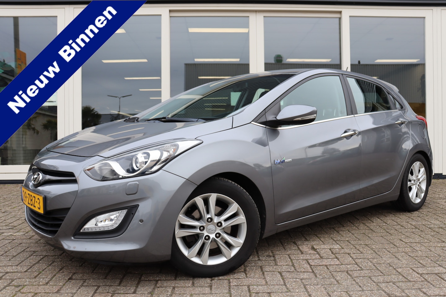 Hyundai i30 - 1.6 GDI i-Catcher 1.6 GDI i-Catcher, Navigatie, Cruise Control, Airco, Camera, Trekhaak Afneembaar, PDC V+A, - AutoWereld.nl