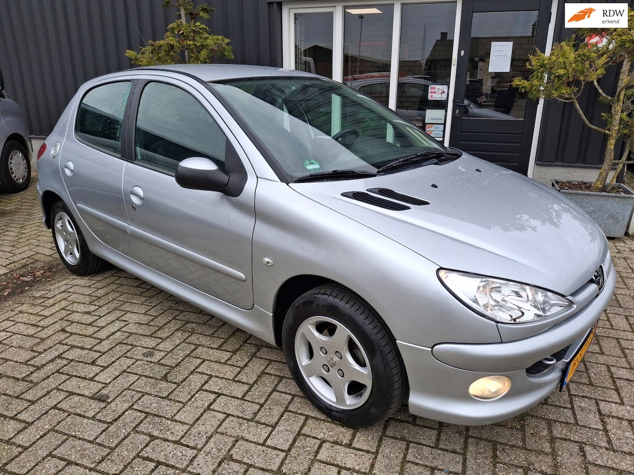 Peugeot 206 - 1.4 Génération **airco 5-deurs** - AutoWereld.nl