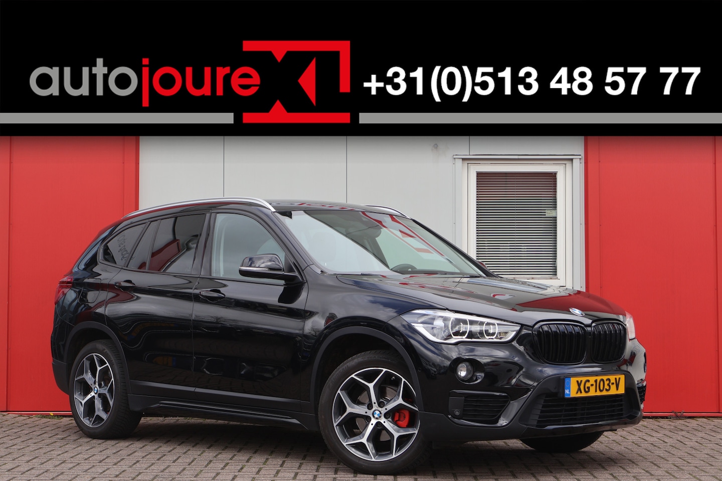 BMW X1 - sDrive16d High Executive Aut. | HUD | Leder | Trekhaak | - AutoWereld.nl