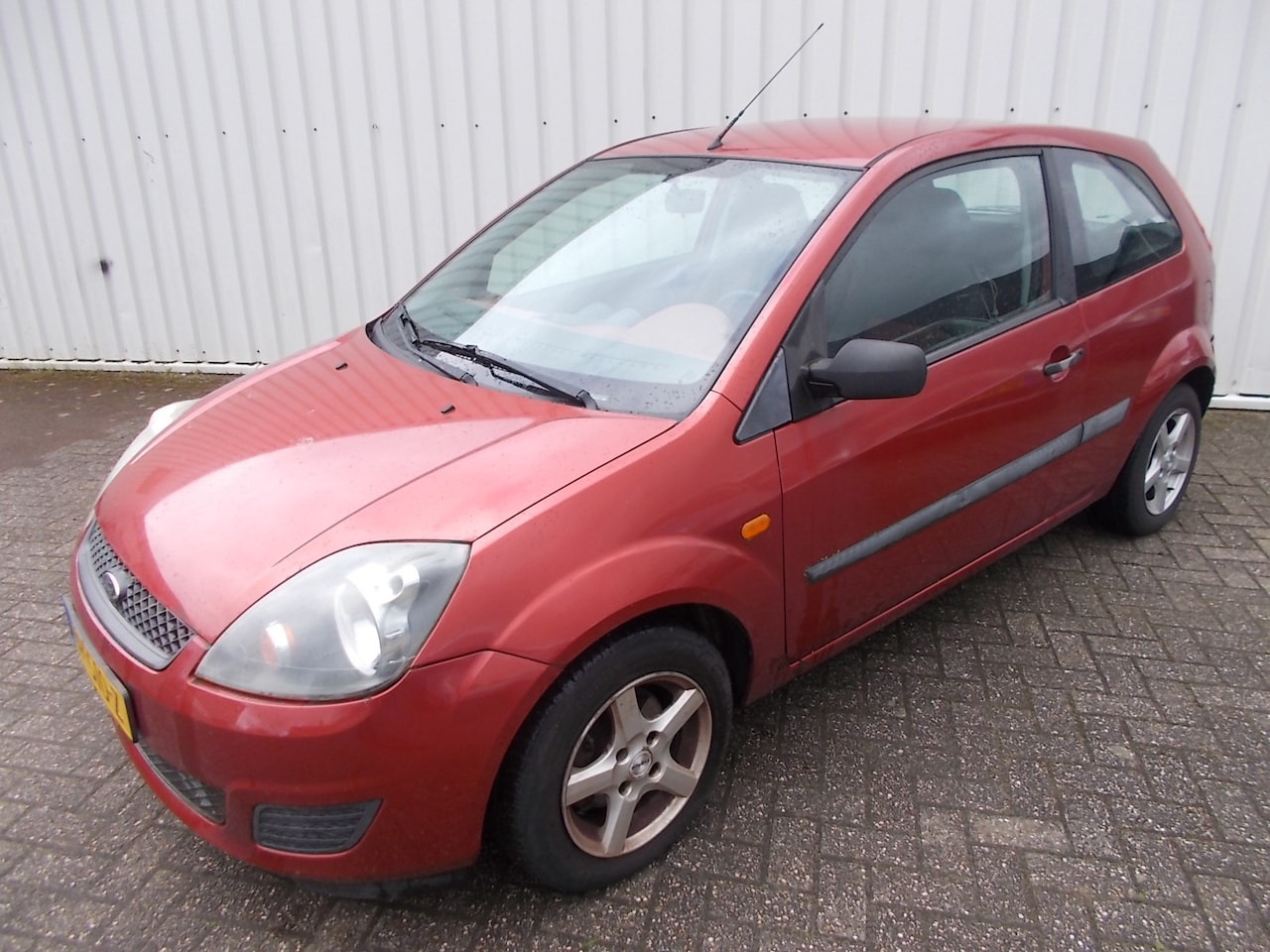 Ford Fiesta - 1.3-8V Champion 1.3-8V Champion ( APK 31-05-2026 ) - AutoWereld.nl