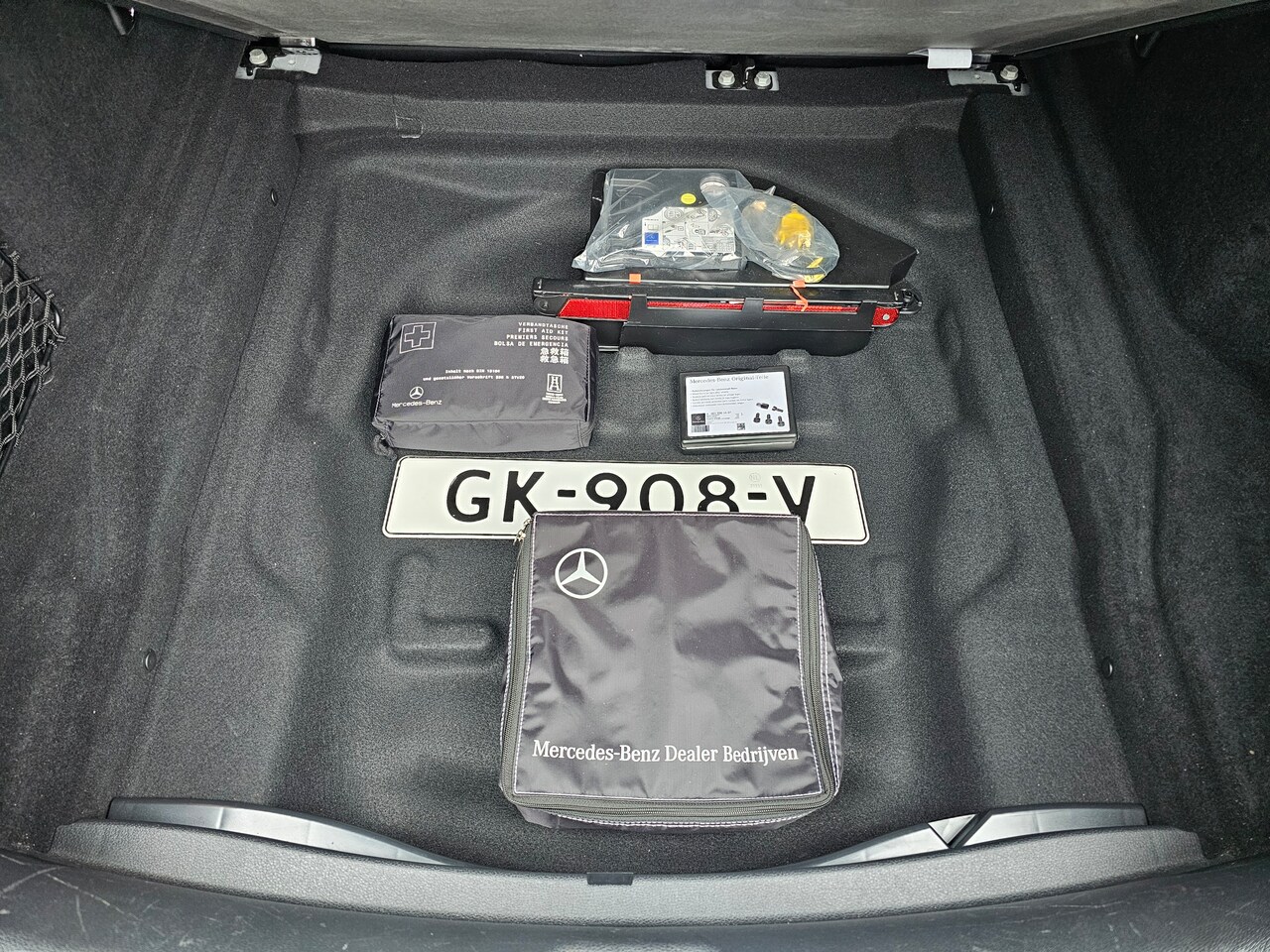 Mercedes-Benz CLA-klasse Shooting Brake - 180 Ambition Dealer onderhouden!