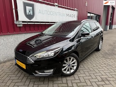 Ford Focus Wagon - 1.0 Titanium // Clima // Navi // PDC // Stoelverwarming //
