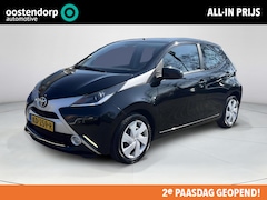 Toyota Aygo - 1.0 VVT-i x-play | Airco | Parkeercamera | Bluetooth | Incl 12 maanden garantie |