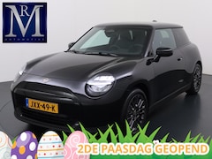 MINI Cooper - E Essential XS 40.7 kWh VAN € 30.900, - VOOR € 28.877 , - UW LENTEVOORDEEL € 2.023, - | NI