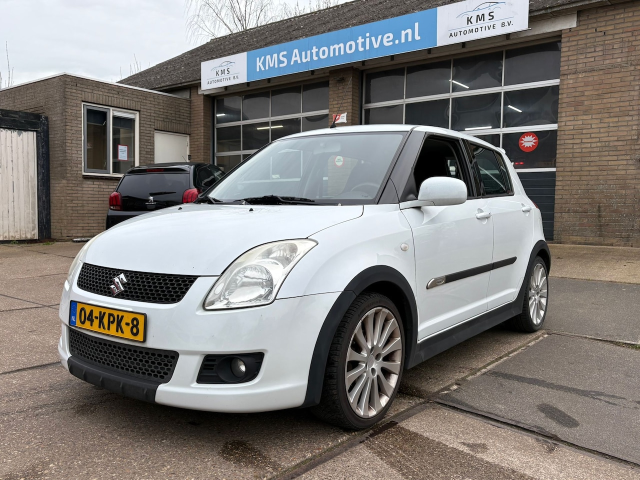 Suzuki Swift - 1.3 Bandit 5-deurs, 2010, bak gereviseerd - AutoWereld.nl