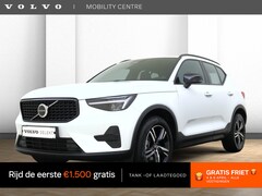 Volvo XC40 - 2.0 B4 Plus Dark | Trekhaak | H&K Audio | Memory |