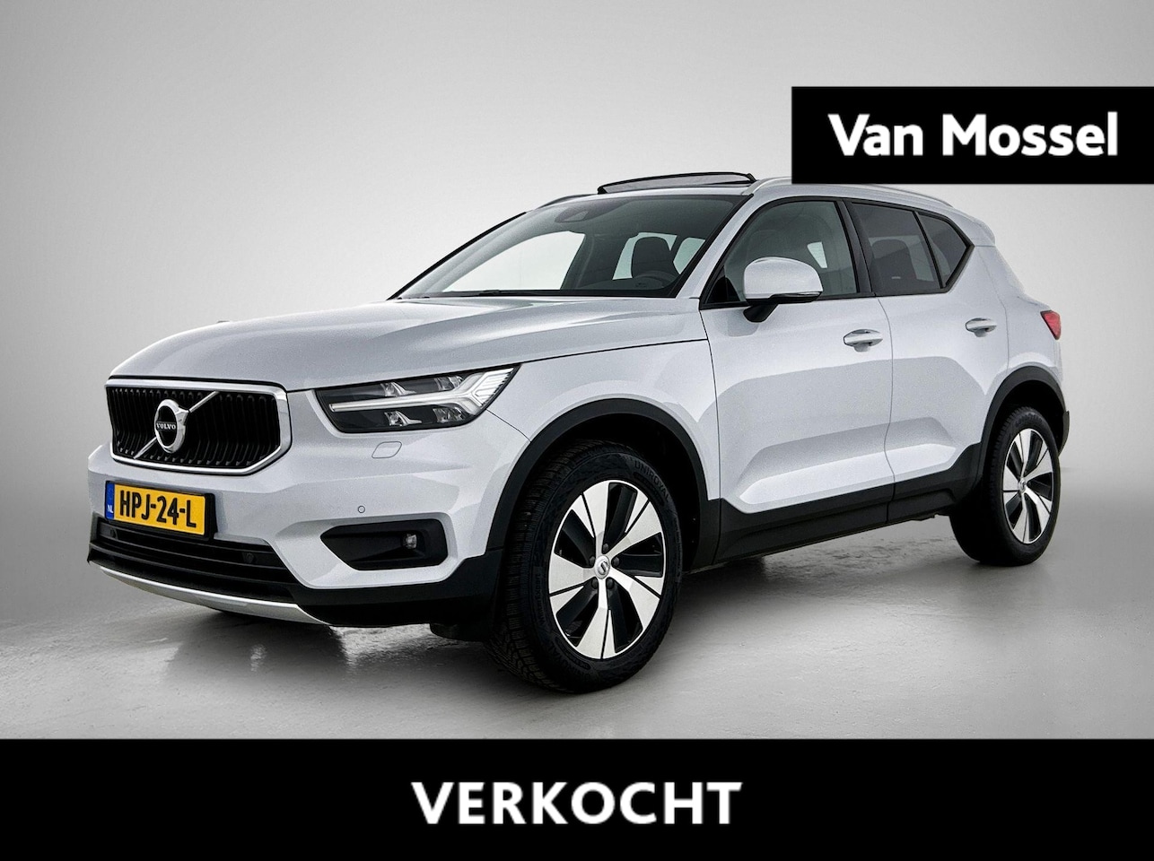 Volvo XC40 - 1.5 T2 Momentum Pro | PANORAMADAK | LED VERLICHTING | STOELVERWARMING | STUURWIELVERWARMIN - AutoWereld.nl