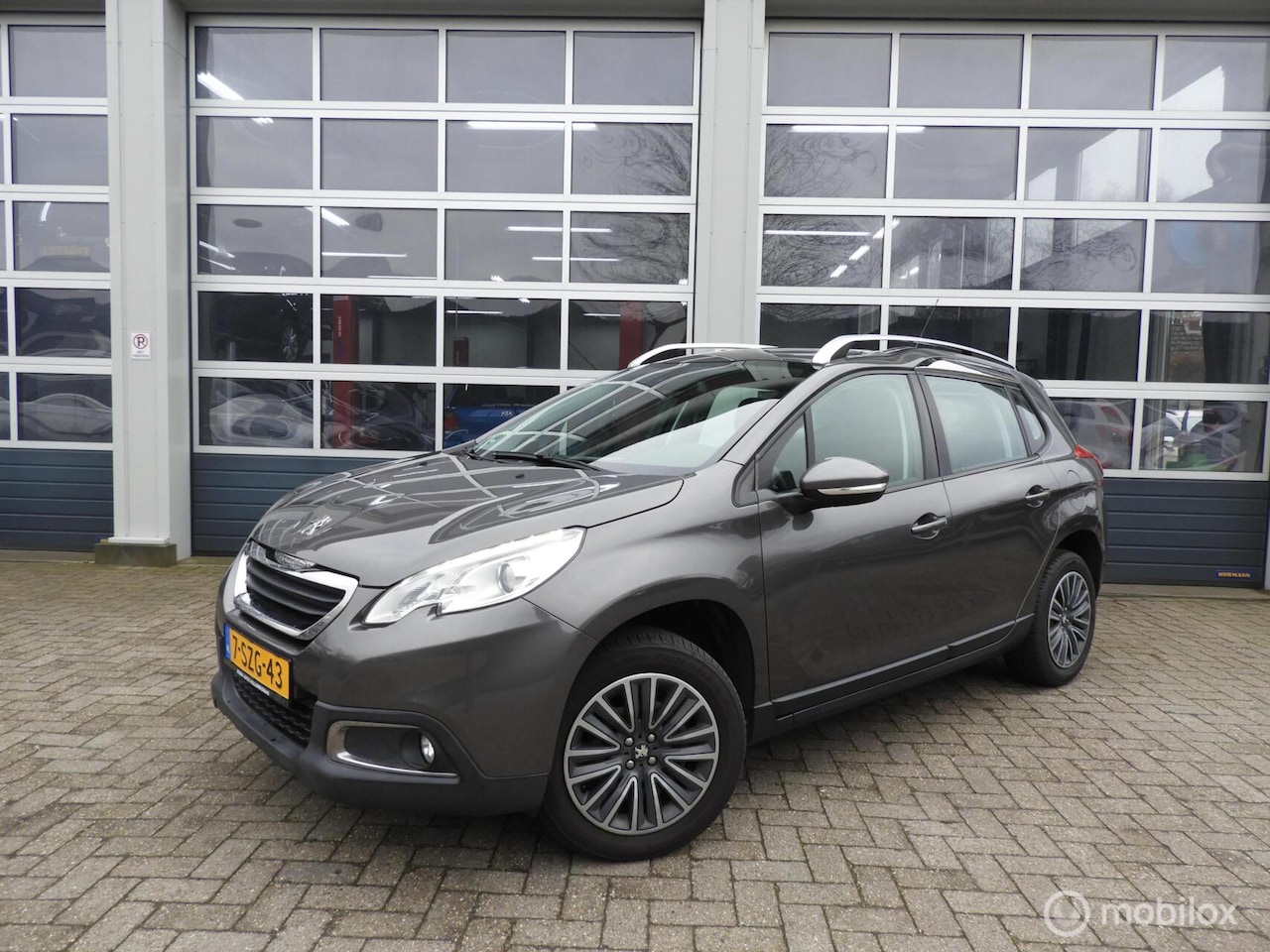Peugeot 2008 - 1.2 VTi Active 1.2 VTi Active - AutoWereld.nl