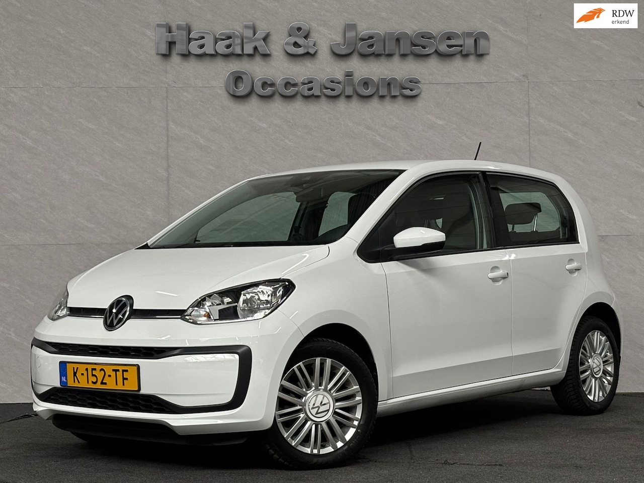 Volkswagen Up! - 1.0 navi Camera Lane Cruise Pdc NAP - AutoWereld.nl