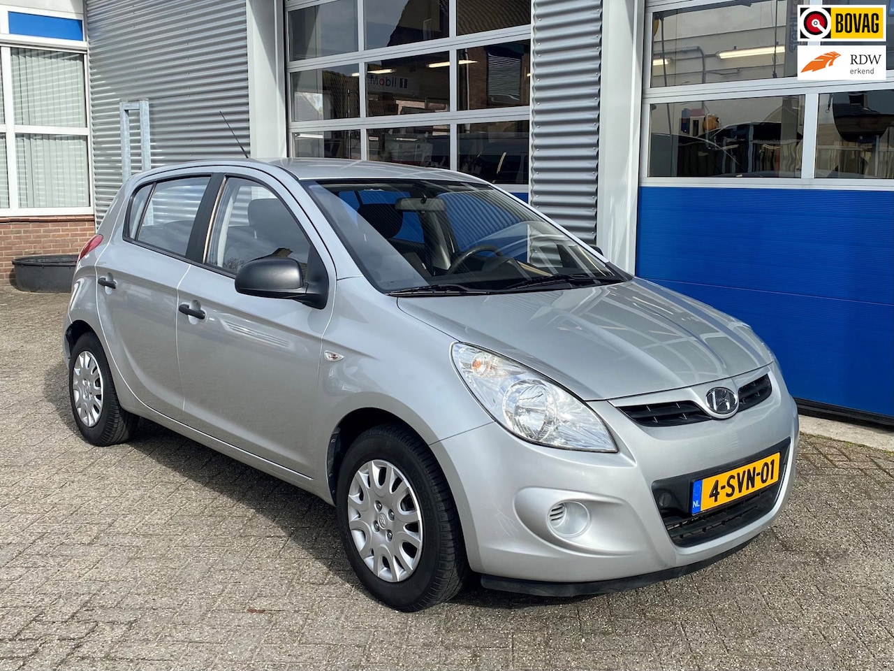 Hyundai i20 - 1.2i Business Edition 1.2i Business Edition - AutoWereld.nl