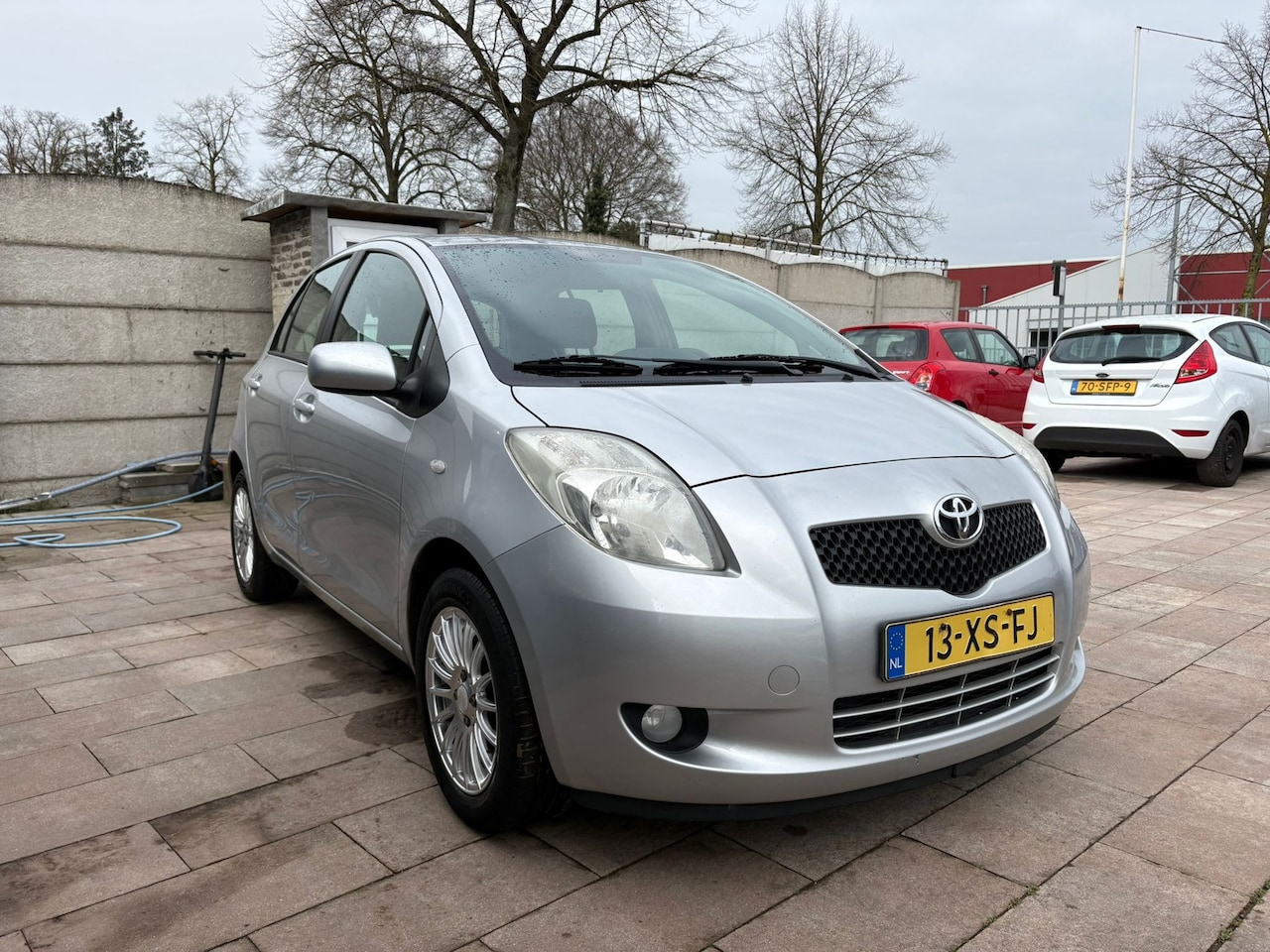 Toyota Yaris - 1.3 VVTi Sol MMT Nette automaat/Zuinig/5-deurs/Nieuwe APK - AutoWereld.nl