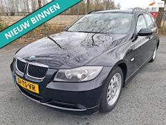 BMW 3-serie Touring - 320i High Executive LEUKE AUTO RIJDT EN SCHAKELT GOED