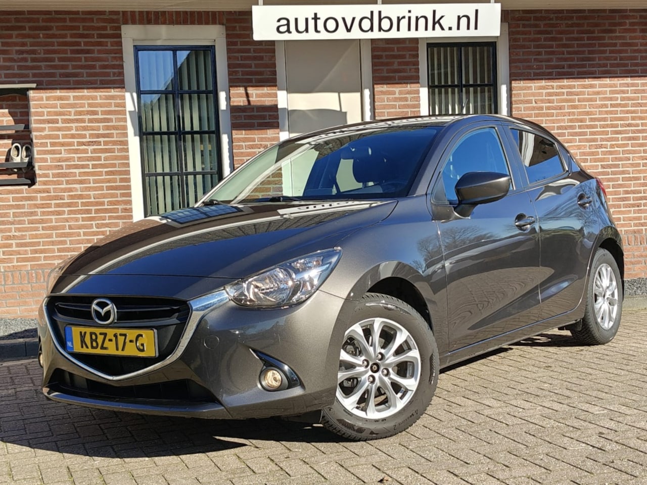 Mazda 2 - 1.5 Skyactiv-G In Ed, NAVI / CRUISE CONTROL - AutoWereld.nl