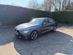 BMW 3-serie - 320i Executive