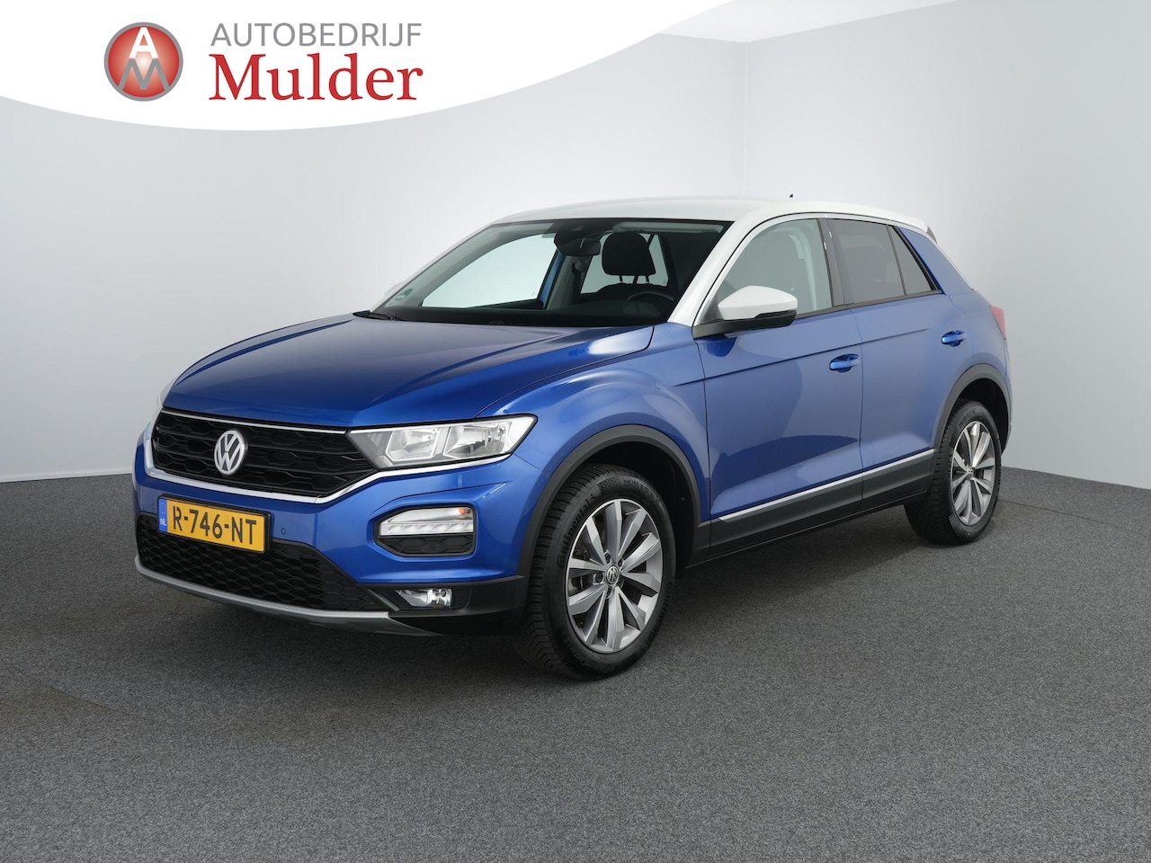 Volkswagen T-Roc - 1.0 TSI Style | ACC | Stoelverwarming | Trekhaak | Navi | - AutoWereld.nl