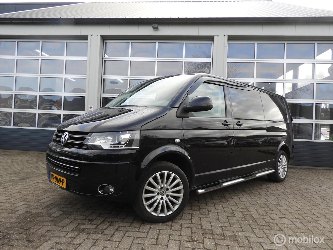 Volkswagen Transporter - 2.0 TDI L2H1 4Motion DC Comfortline 2.0 TDI L2H1 4Motion DC Comfortline - AutoWereld.nl