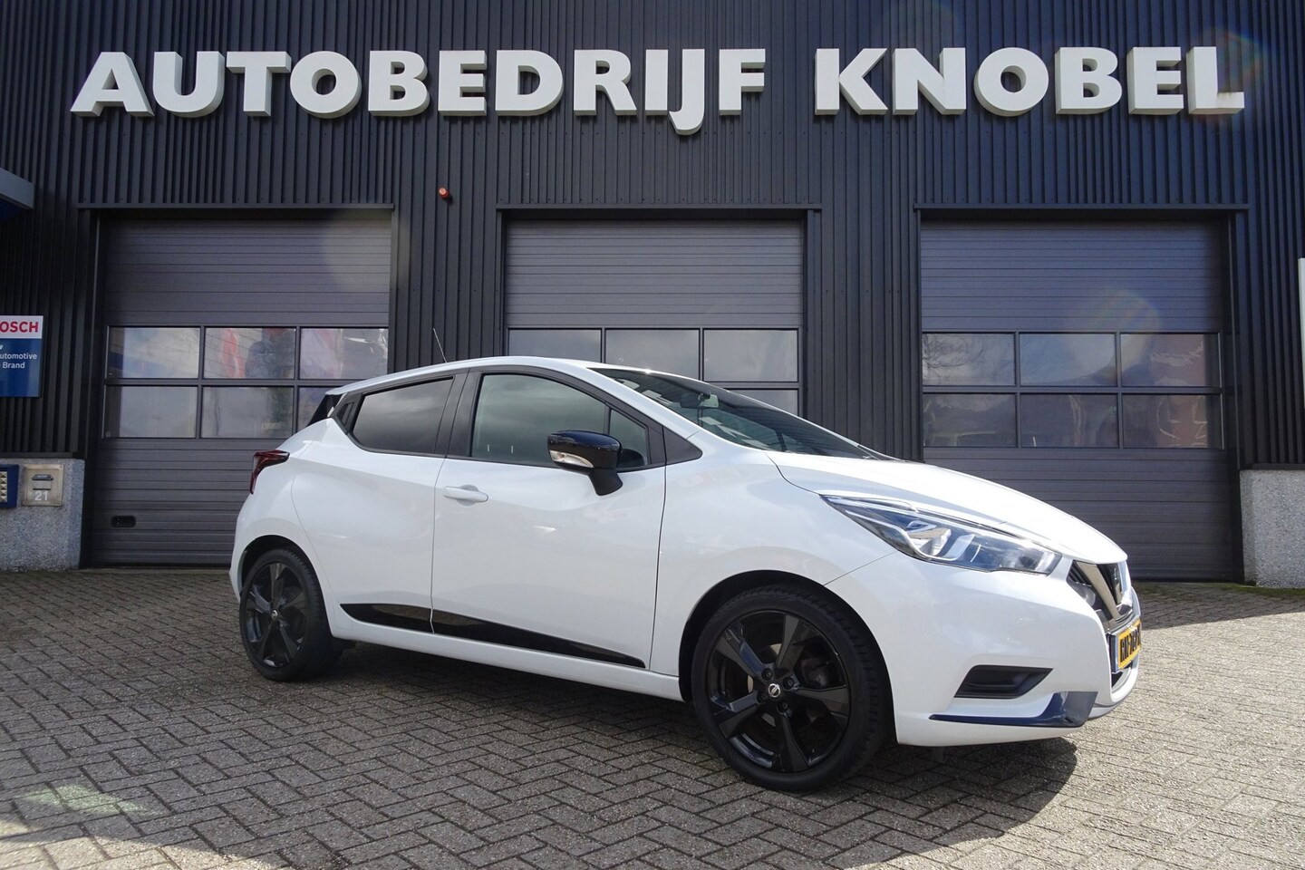 Nissan Micra - 1.0L Acenta 1.0L Acenta, NL AUTO, NAP, CARPLAY, ANDROIDAUTO, AIRCO, AFNEEMBARE TREKHAAK - AutoWereld.nl