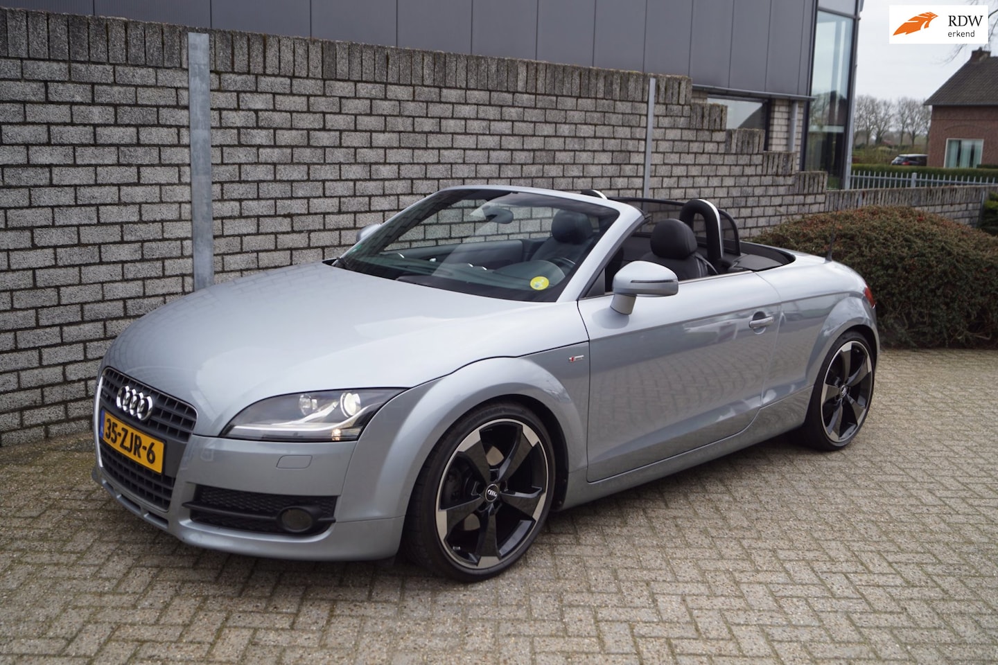 Audi TT Roadster - 2.0 TFSI Quattro S Line Autom Leder Sportst Stoelverw Navi Clima Xenon Cruise PDC LMV 19 I - AutoWereld.nl