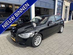 BMW 1-serie - 114i Business+ CARPLAY/PDC/NW APK