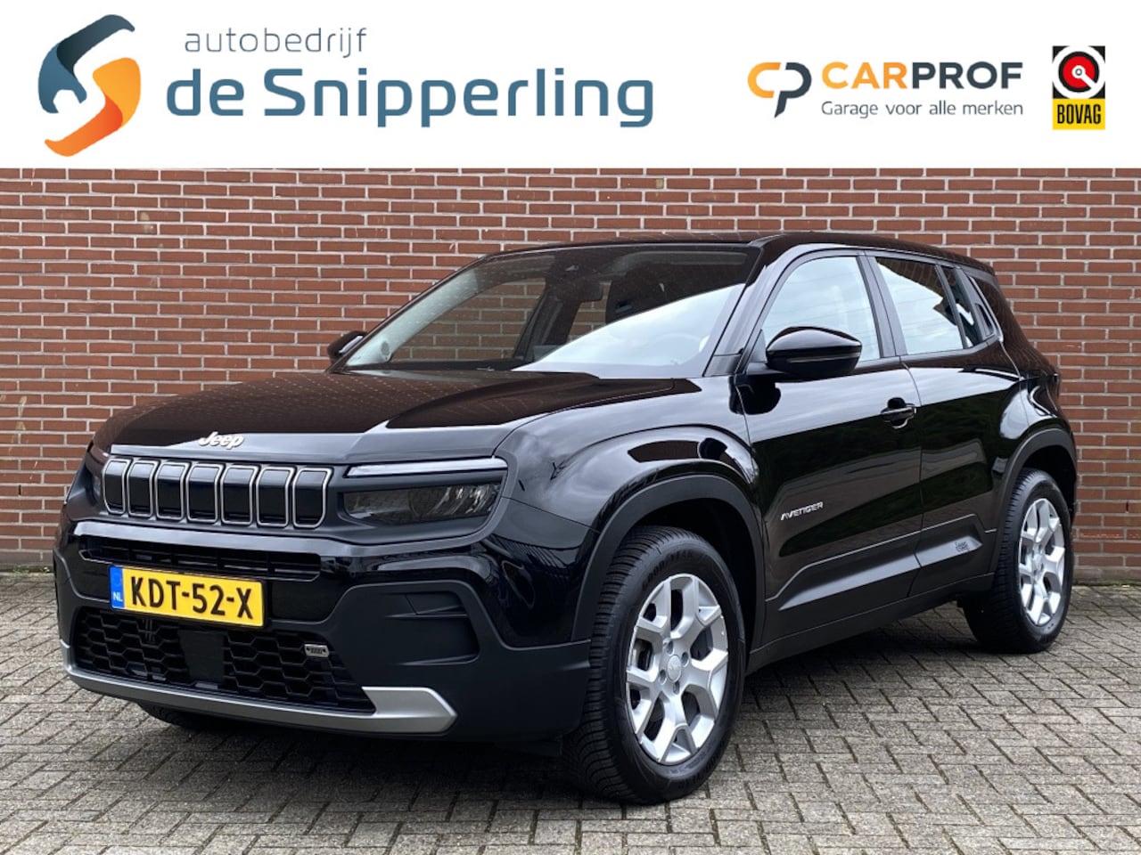 Jeep Avenger - 1.2 Altitude NAV ADAPT-CRUISE CAMERA STOELVW CARPLAY DAB LMV - AutoWereld.nl