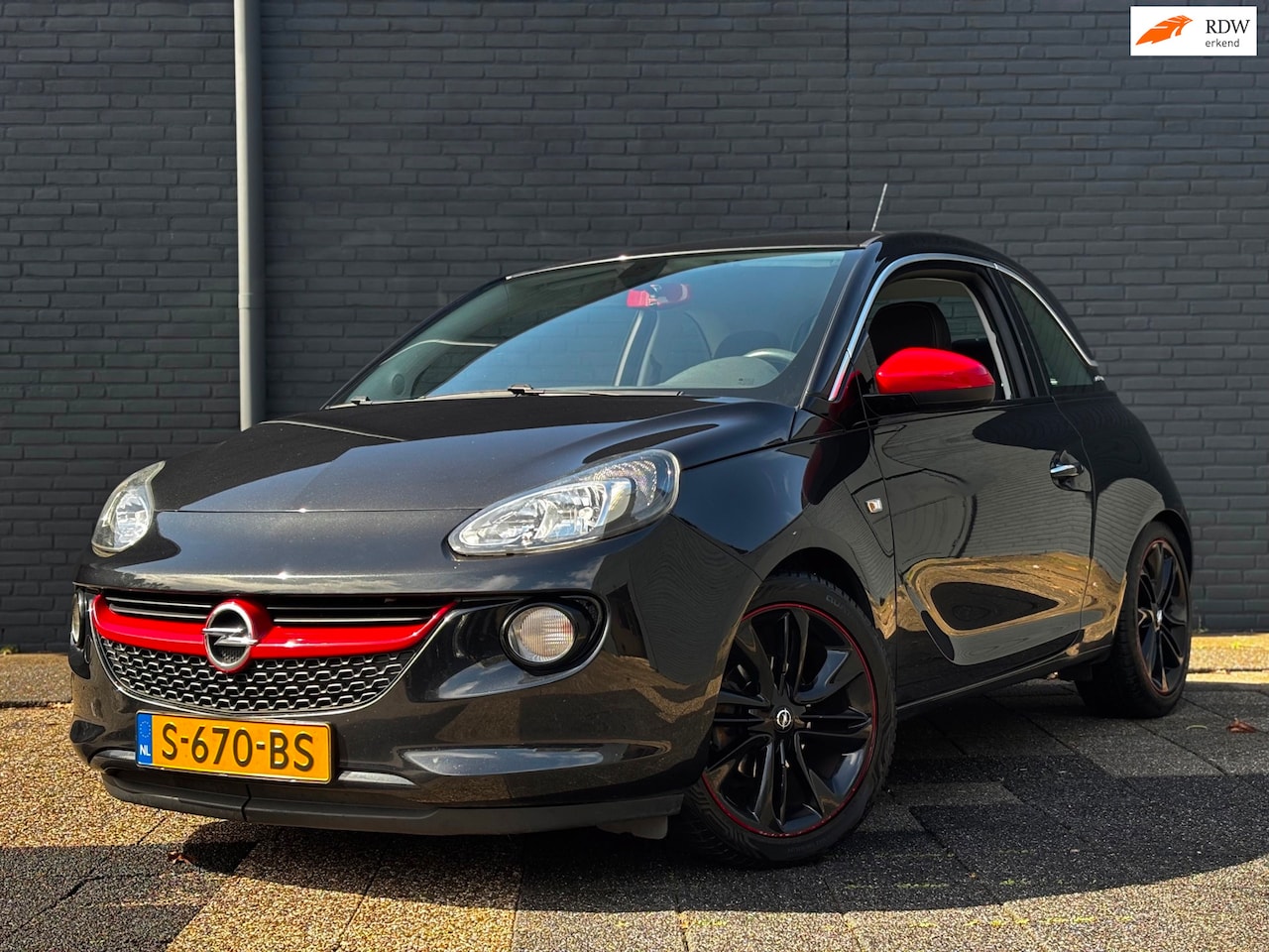 Opel ADAM - 1.4 Glam | Stoelverwarming | Stuurverwarming - AutoWereld.nl