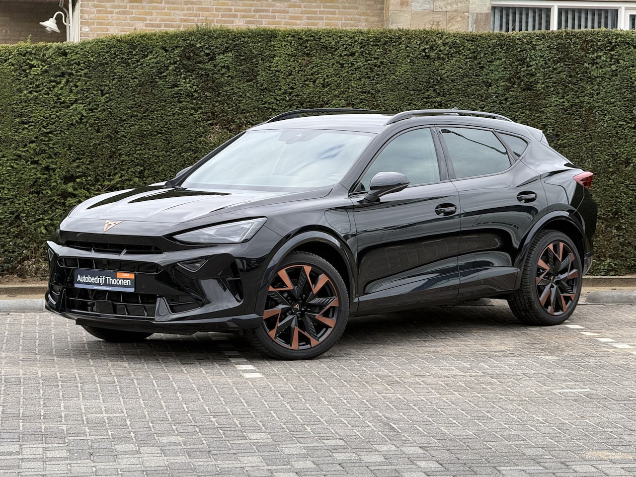 CUPRA Formentor - 1.5 TSI e-Hybrid VZ Performance 272 pk | Sennheister |  elk. stoelen | Camera | dodehoek - AutoWereld.nl