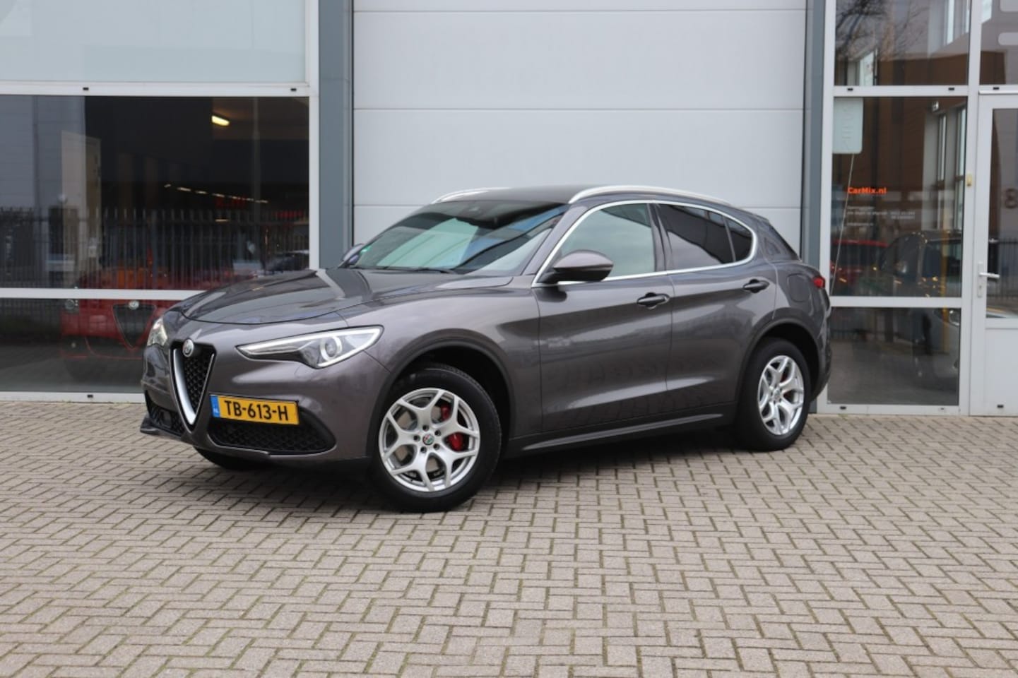 Alfa Romeo Stelvio - 2.0 T AWD SUPER/ORIG.NL/HenK/MEMORY/STOEL.STUUR.VERW - AutoWereld.nl