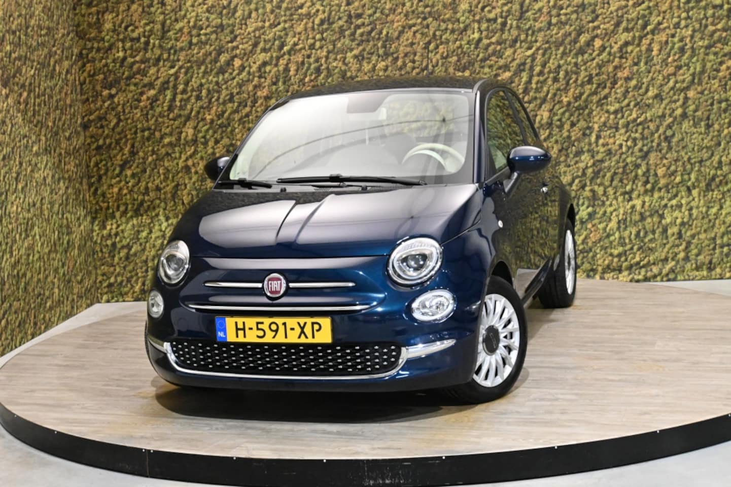 Fiat 500 - 1.0 Hybr. Lounge | Carplay | PDC - AutoWereld.nl