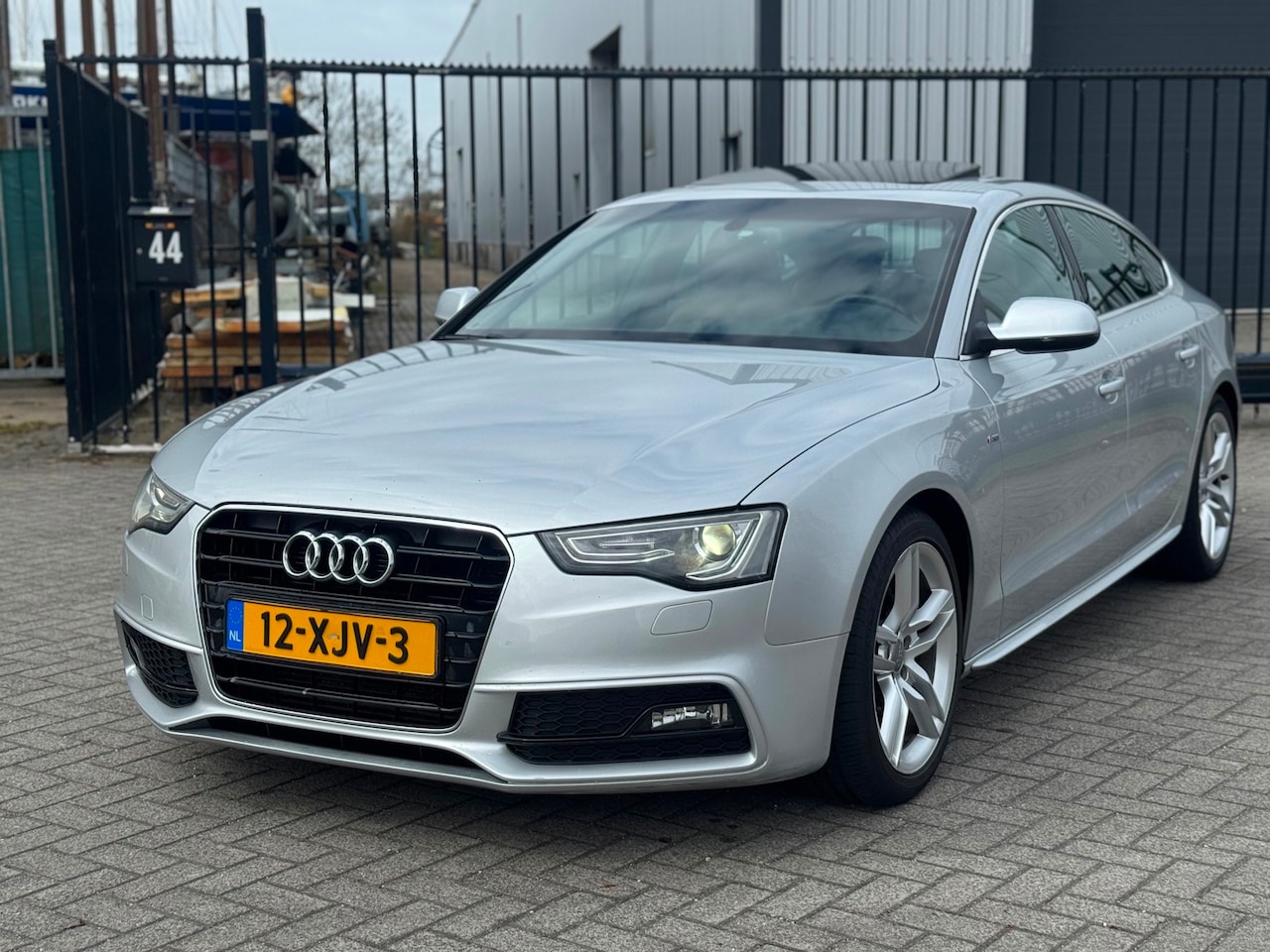 Audi A5 Sportback - 1.8 TFSI Pro Line S Automaat Navi Pano Clima Leer - AutoWereld.nl