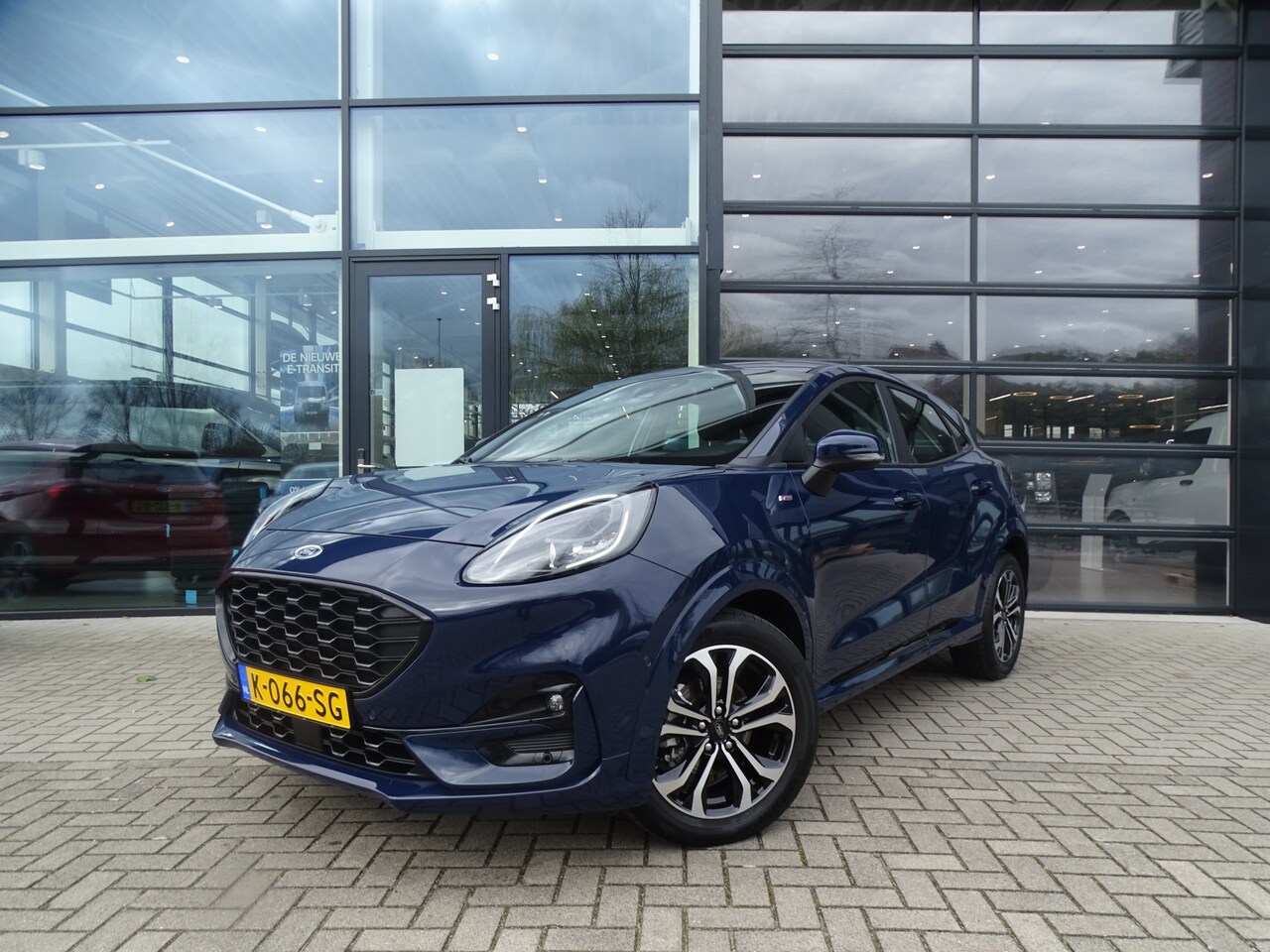 Ford Puma - 1.0 Turbo 125pk ST-Line Automaat | Trekhaak | Driver Assistance Pack | Blis | Camera | Ada - AutoWereld.nl