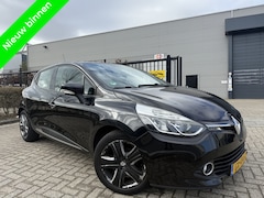 Renault Clio - 1.5 dCi Expression Sensor Navi Lage Km 2015