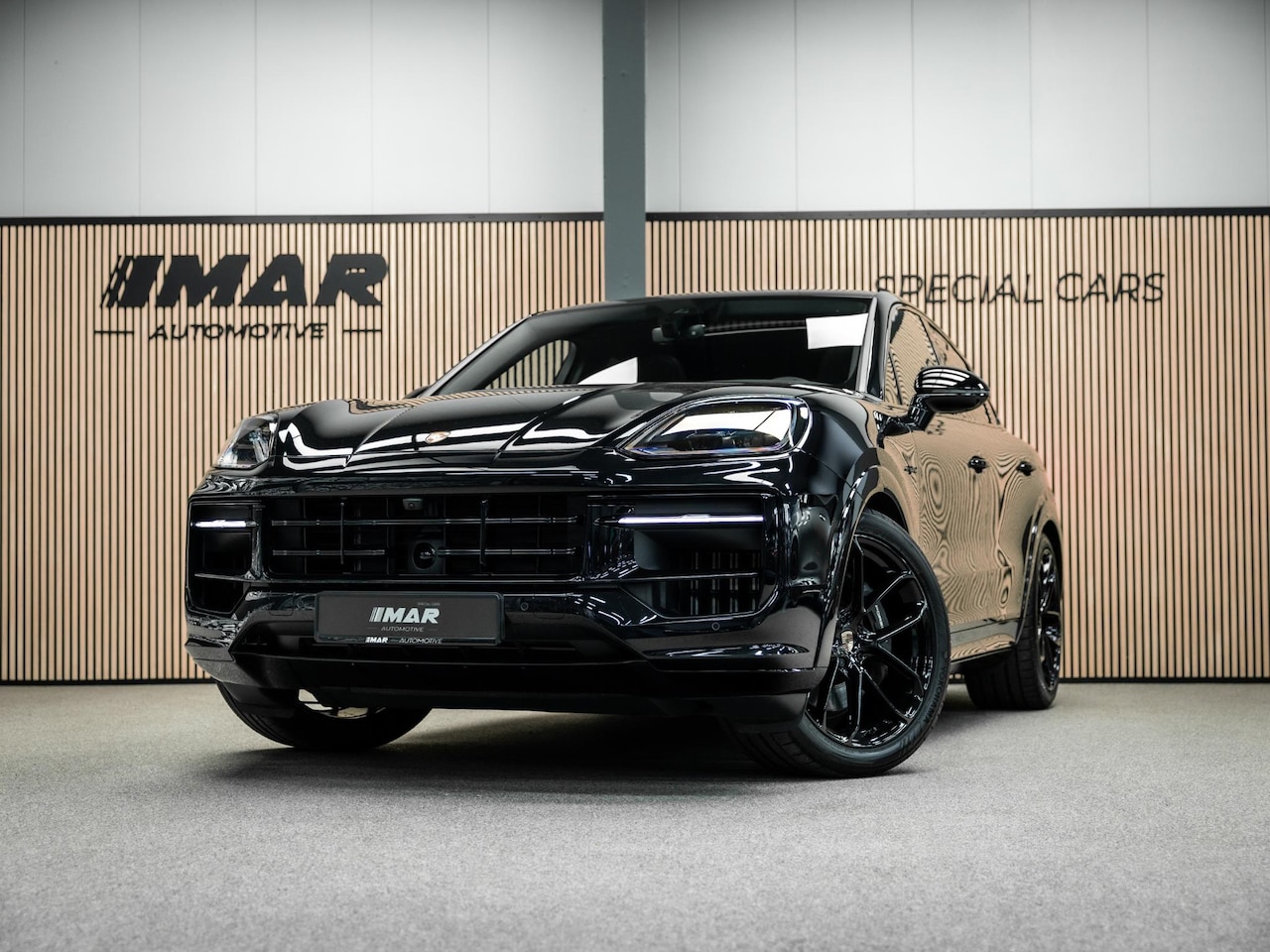 Porsche Cayenne Coupé - 3.0 E-Hybrid Black Edition | Sportuitlaat | Stoelverwarming en verkoeling | Sport Chrono | - AutoWereld.nl