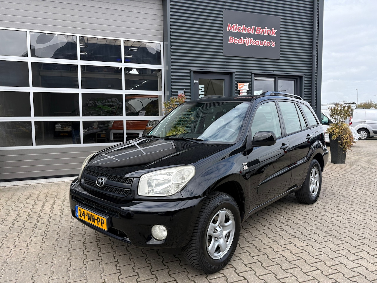 Toyota RAV4 - 1.8-16V VVT-i Luna Airco - AutoWereld.nl